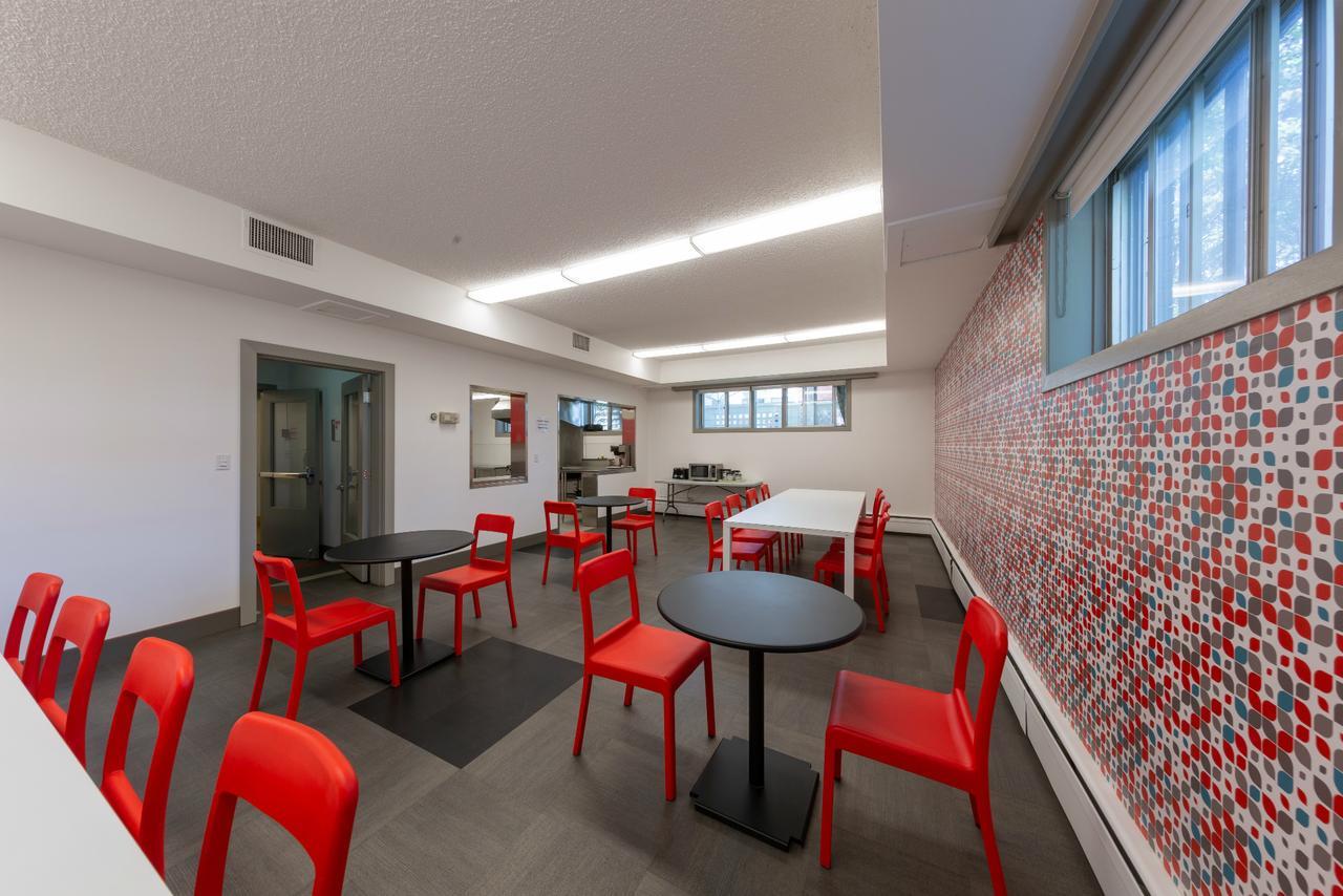 Hi Edmonton - Hostel Eksteriør billede